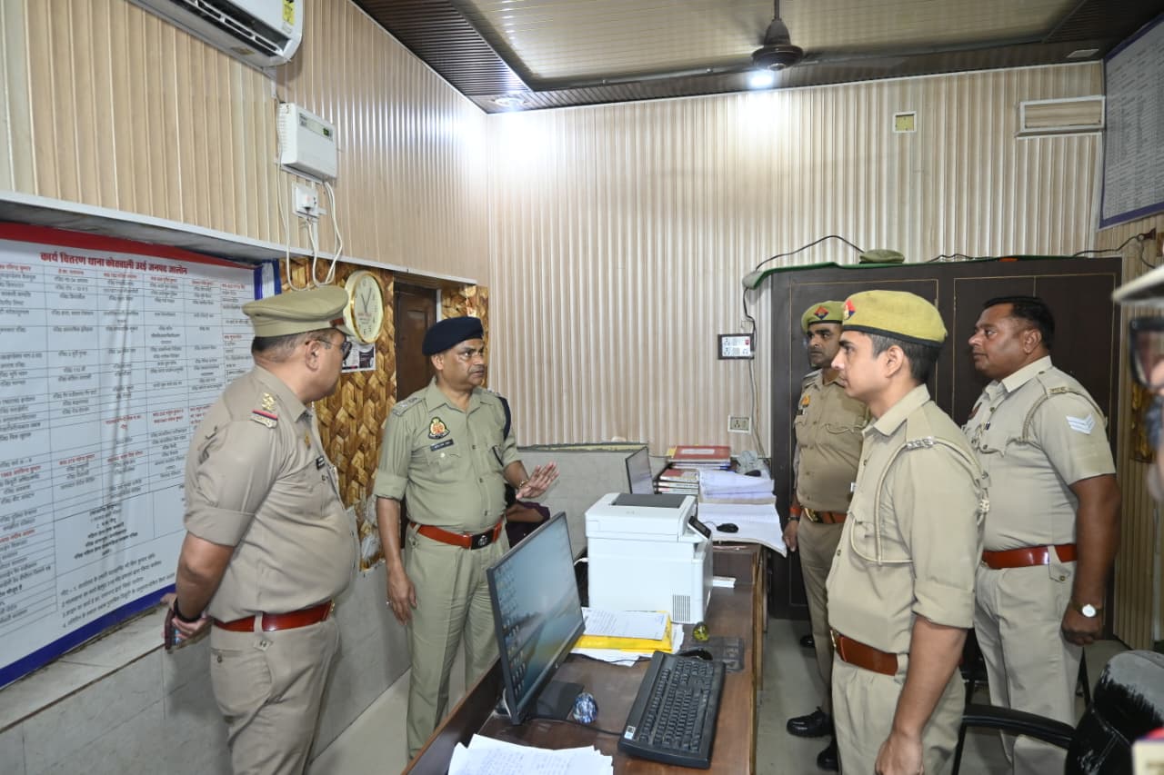 Police Commissioner conducts surprise inspection at Urai Police Station