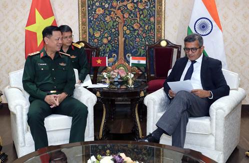 Defense Secretary Meets Vietnam's Deputy National Defense Minister