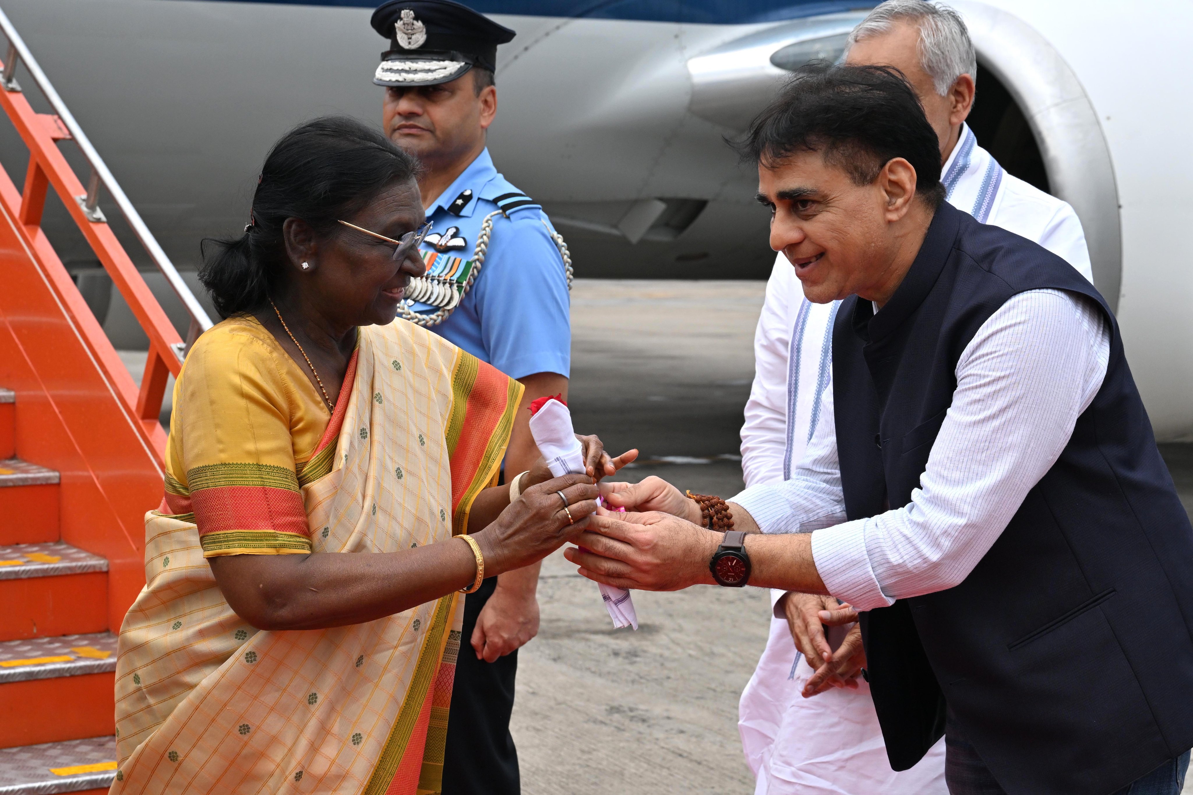President Draupadi Murmu arrives in Vadodara for three-day state visit